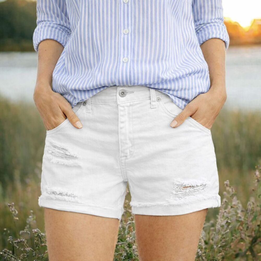 Sofia by Sofia Vergara White Denim Lila Shorts